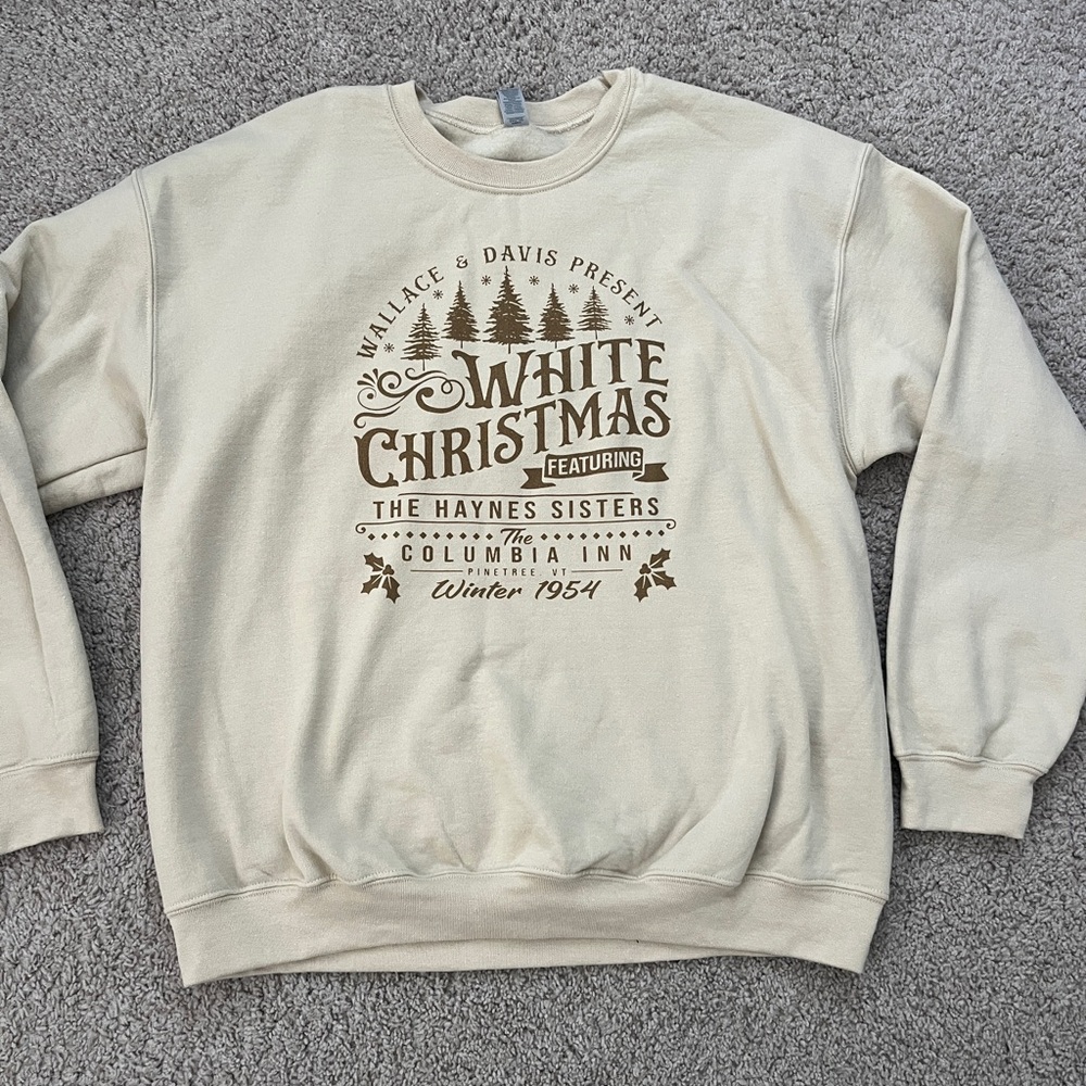 NEW White Christmas Graphic Sweatshirt - Large Unisex